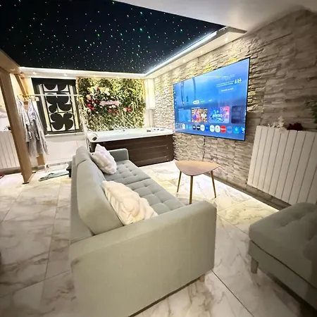 بيت للعطل Maison Avec *